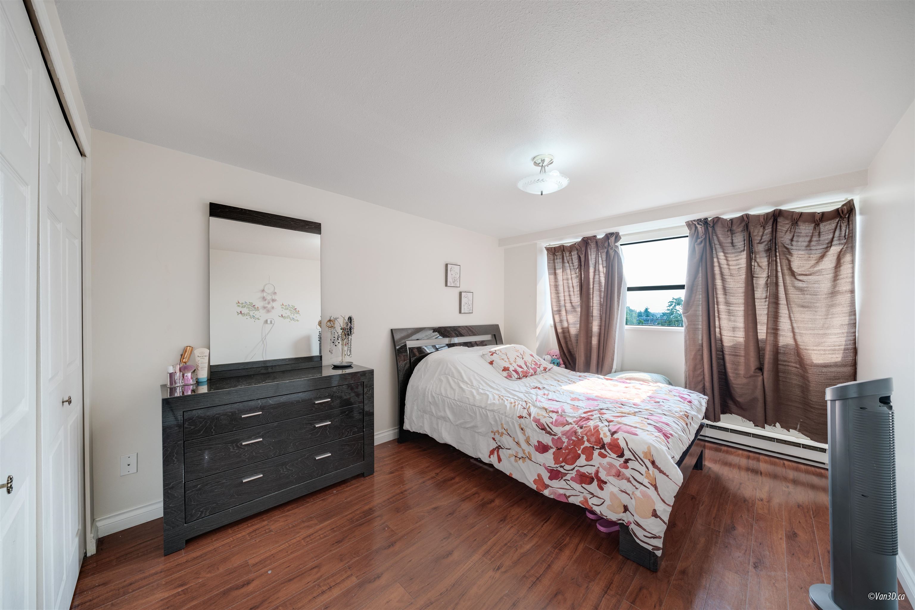 504 534 Sixth Street, Uptown - r2922678 Image