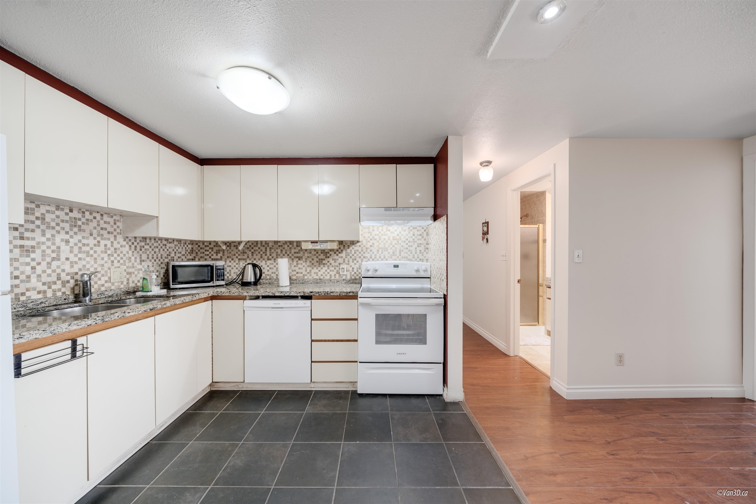 504 534 Sixth Street, Uptown - r2922678 Image