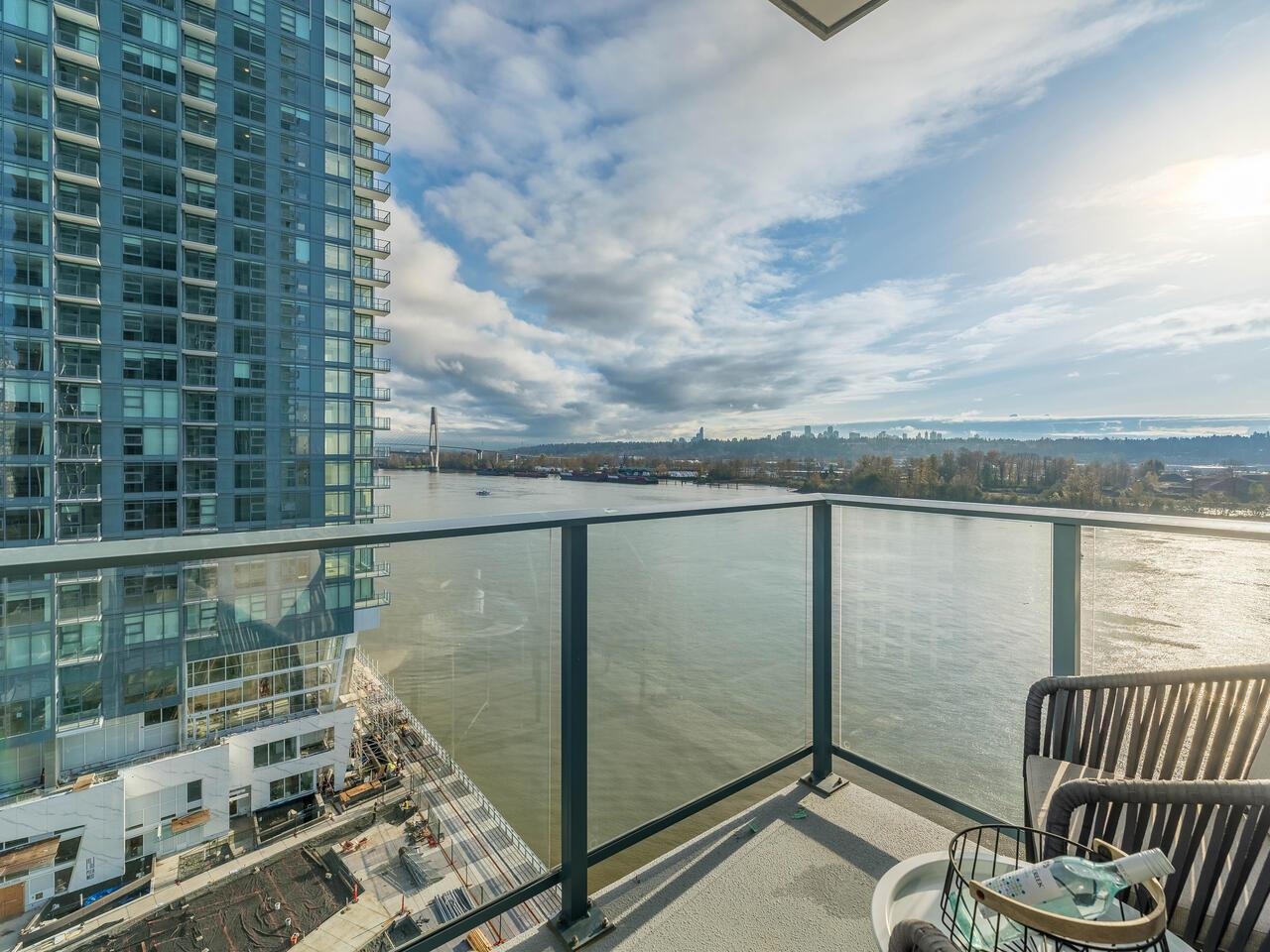 906 680 Quayside Drive, Quay - r2939091 Image