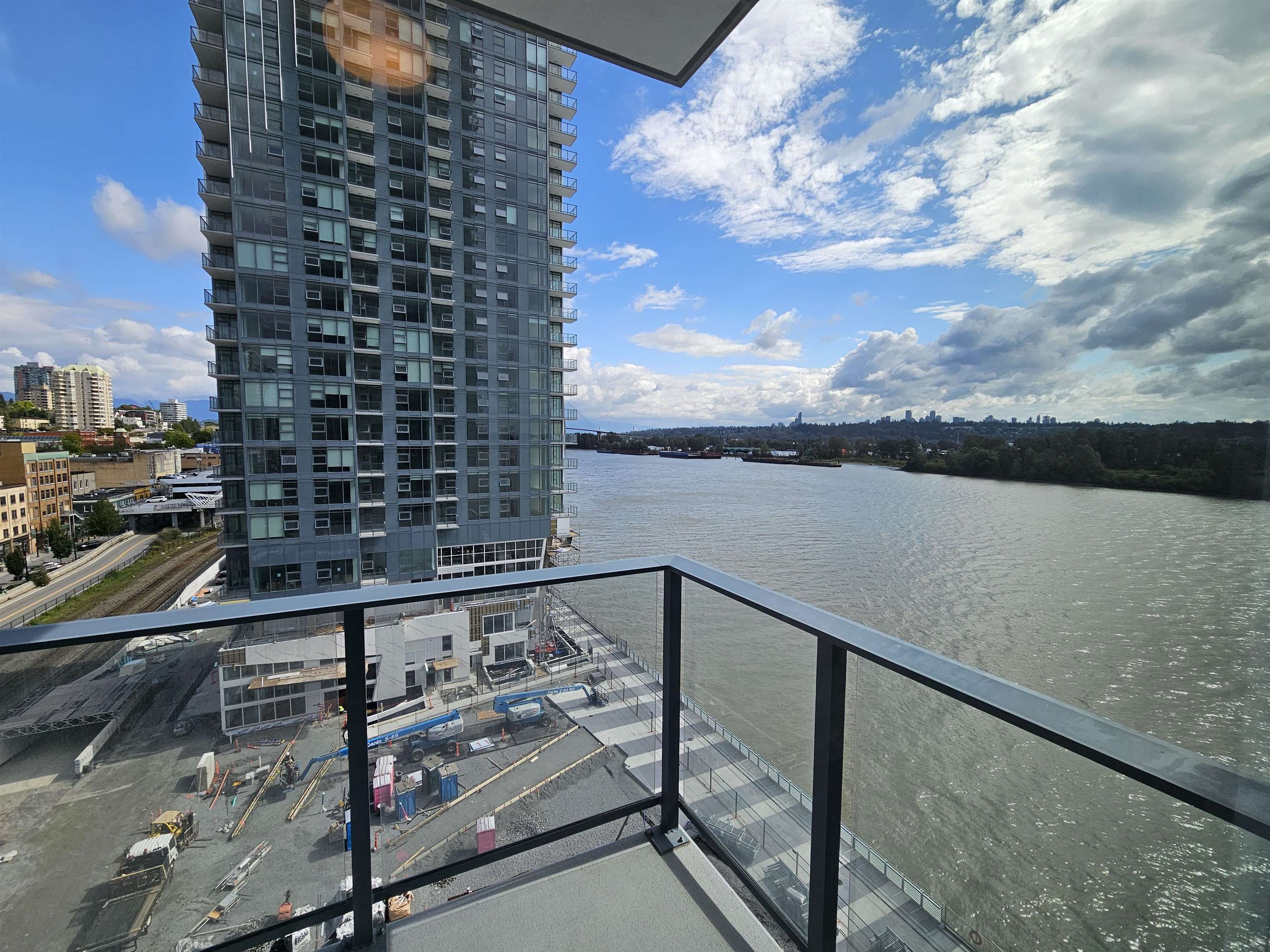 705 680 Quayside Drive, Quay - r2938858 Image