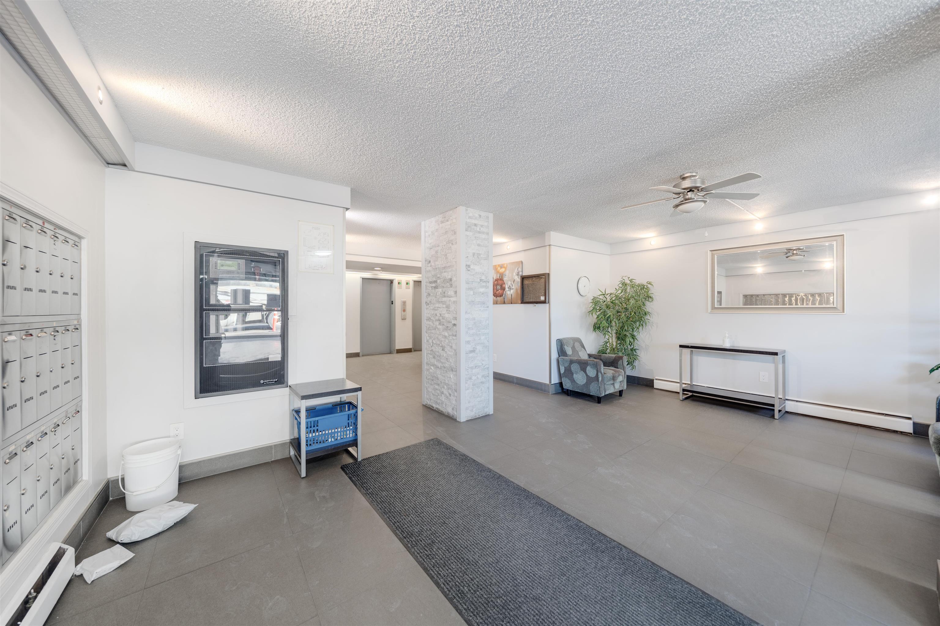 701 620 Seventh Avenue, Uptown - r2958409 Image