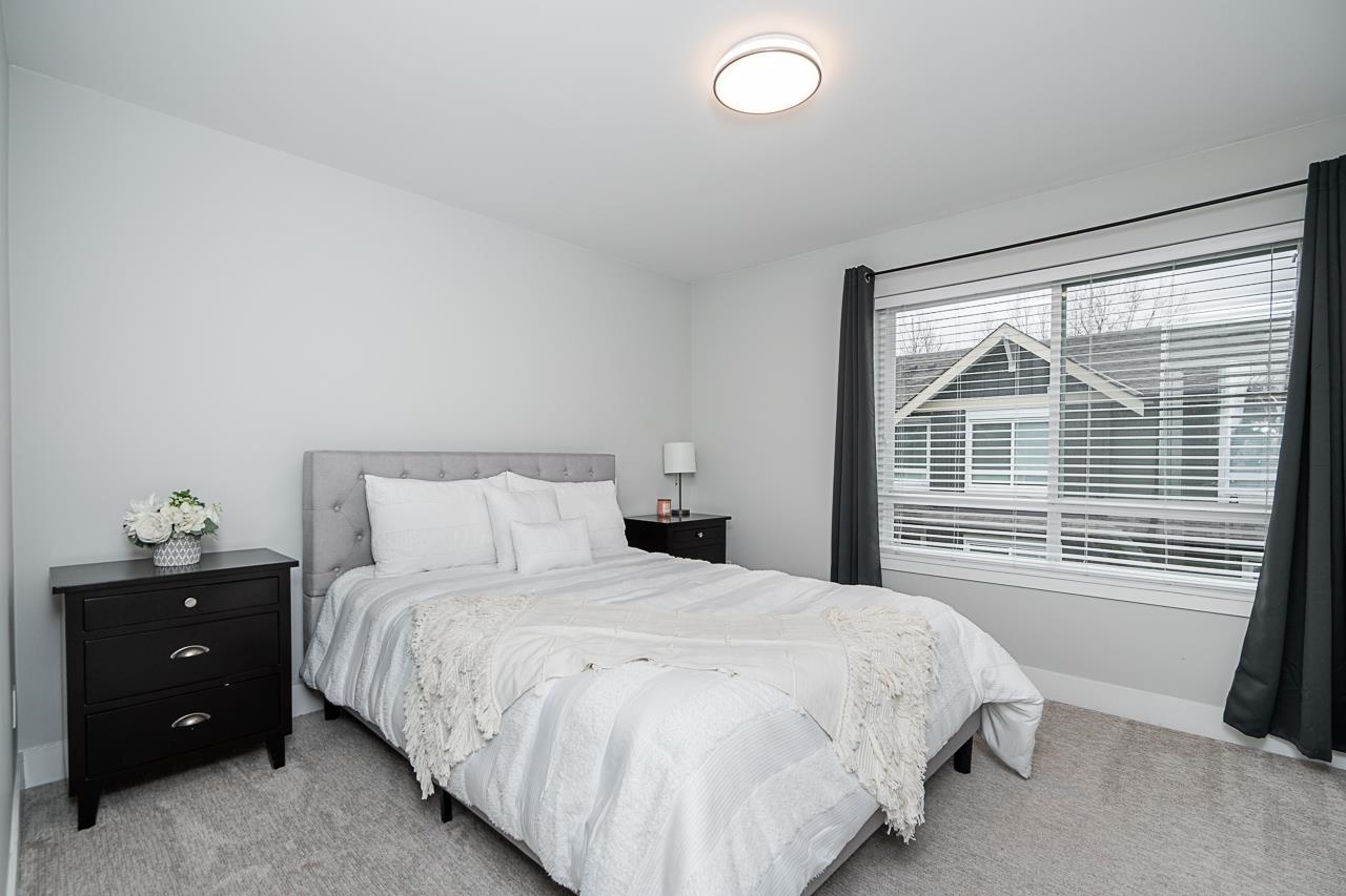 22 430 Duncan Street, Queensborough - r2963579 Image