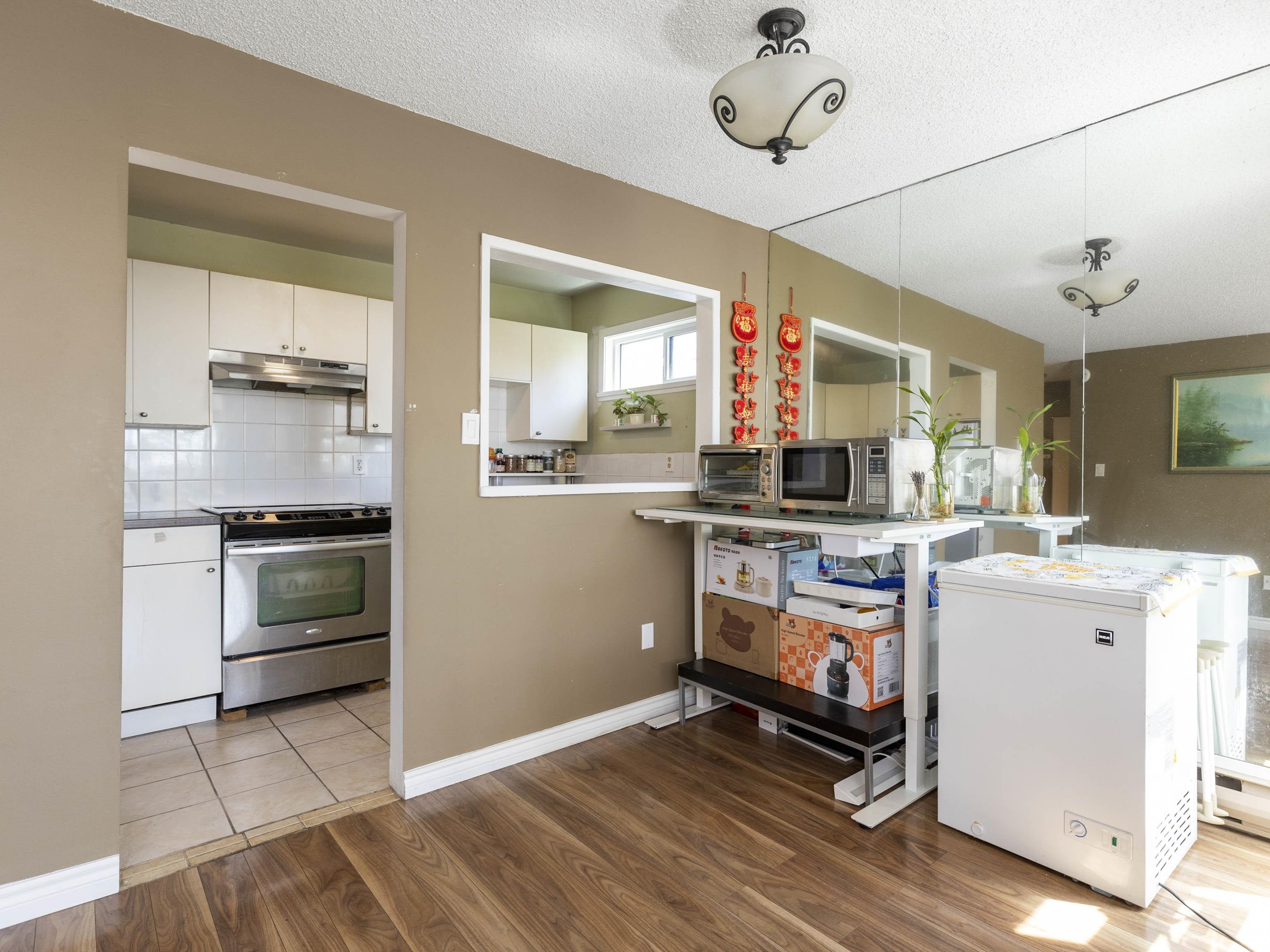 205 215 Mowat Street, Uptown - r2965335 Image