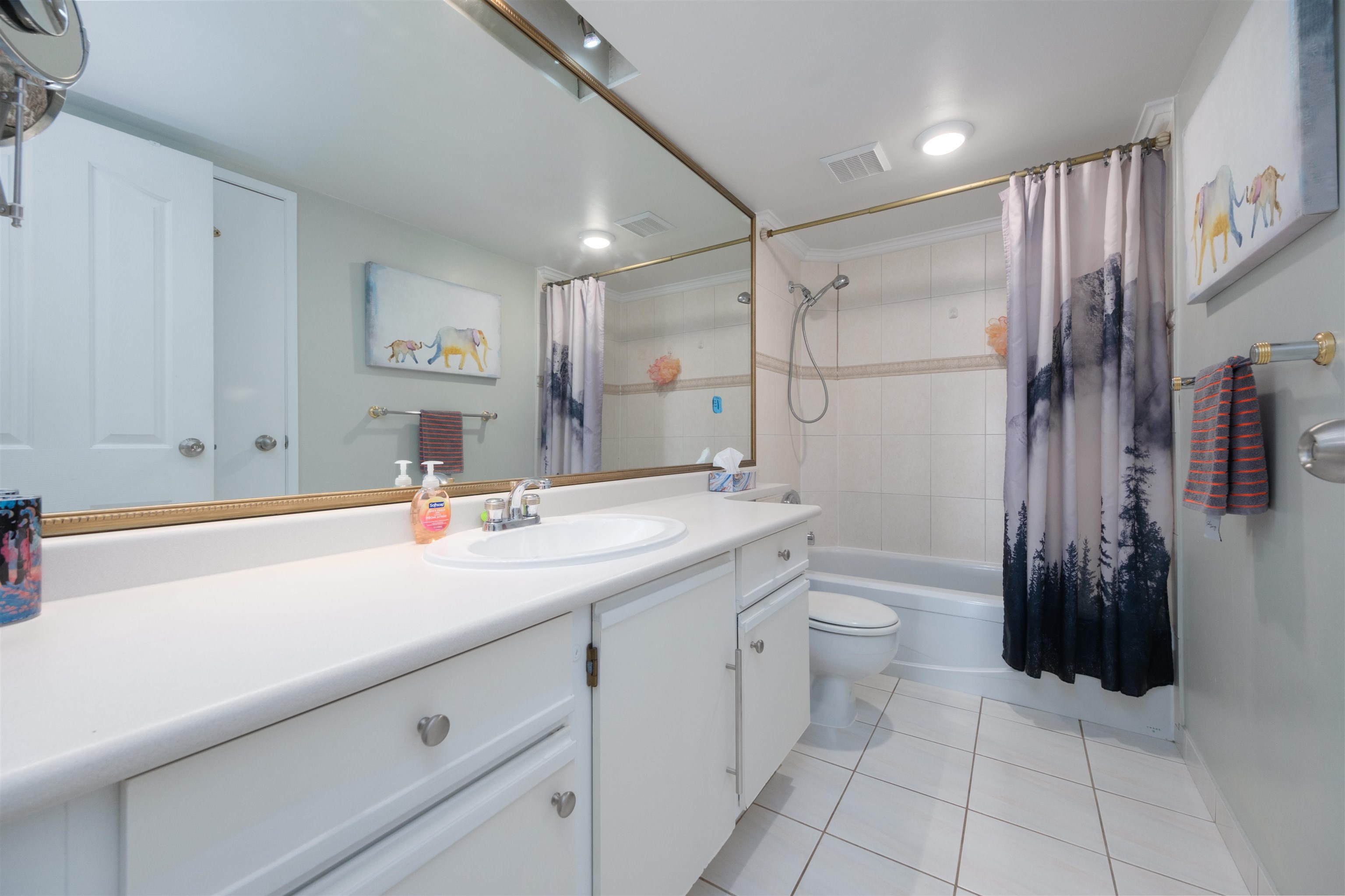 1105 1026 Queens Avenue, Uptown - r2921918 Image