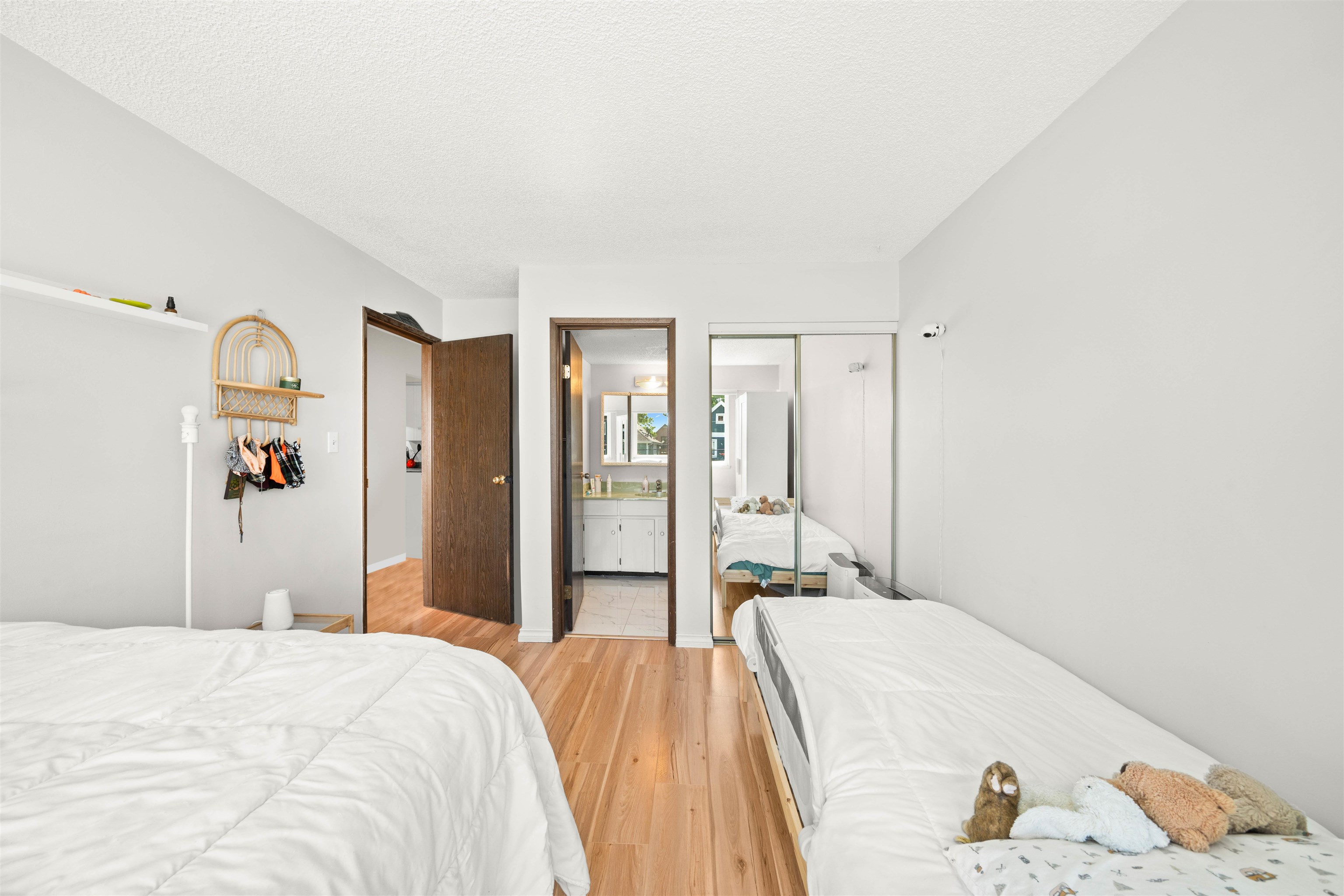 211 1011 Fourth Avenue, Uptown - r2935218 Image