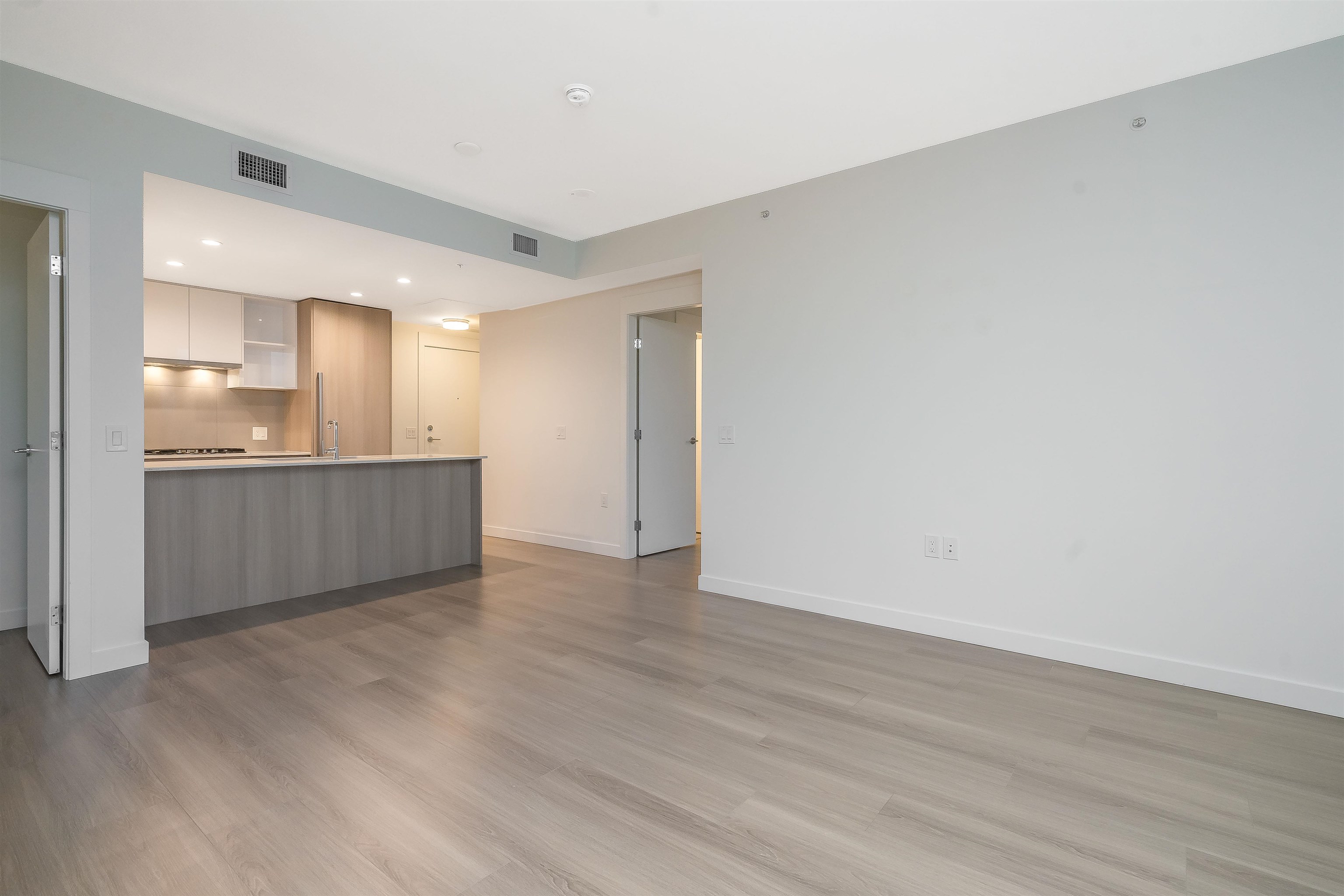 419 618 Carnarvon Street, Downtown - r2949574 Image