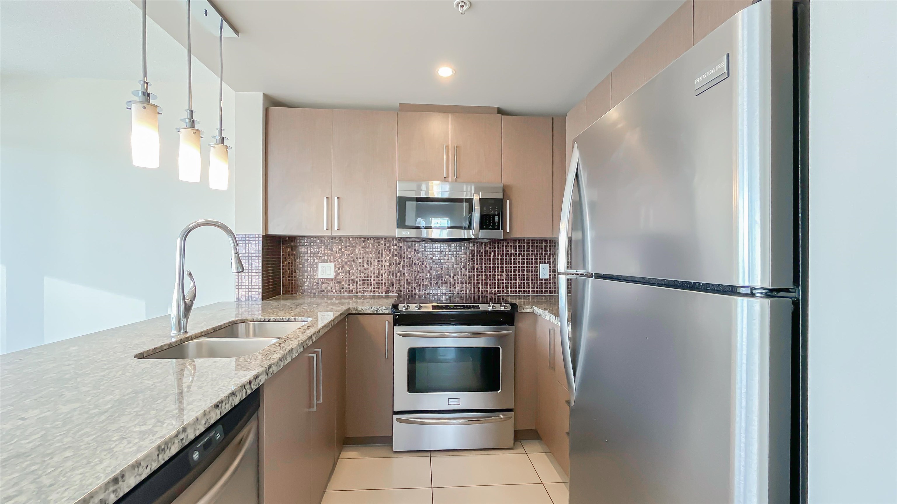 3202 888 Carnarvon Street, Downtown - r2957053 Image