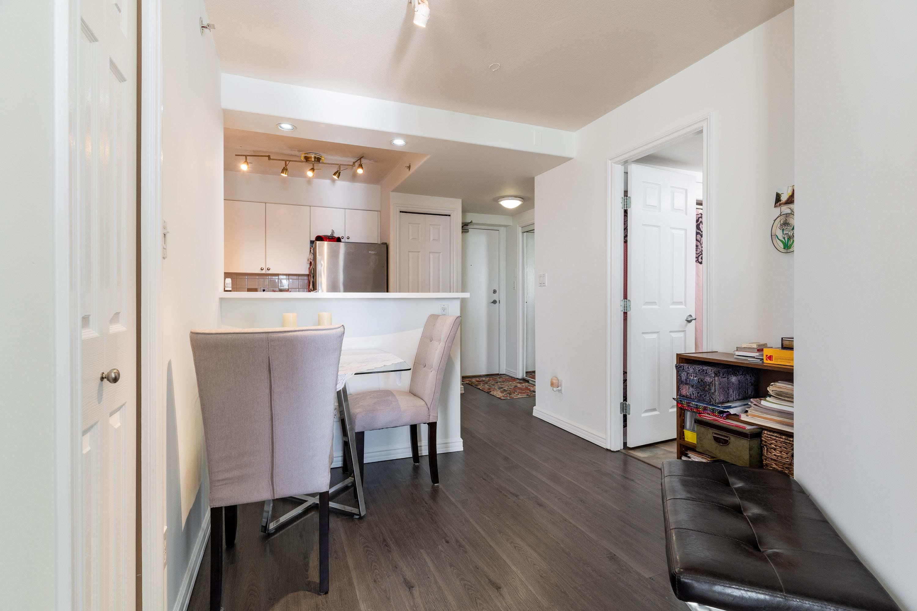 803 680 Clarkson Street, Downtown - r2883931 Image