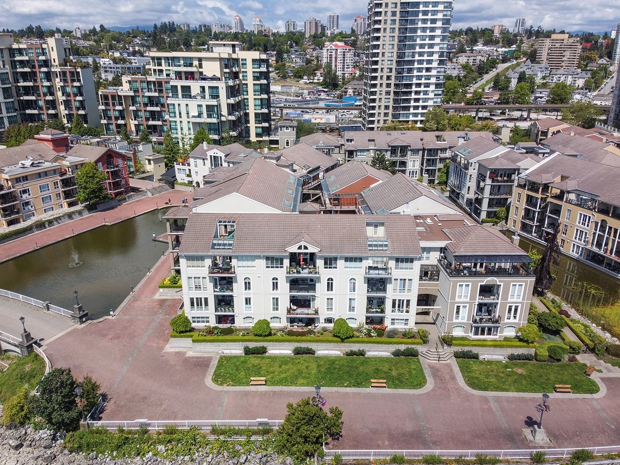 101 2 Renaissance Square, Quay - r2927741 Image