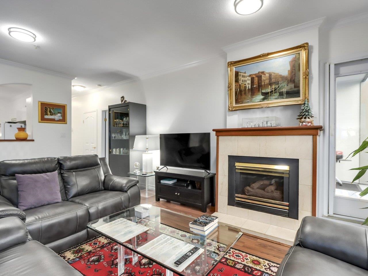 209 2 Renaissance Square, Quay - r2956185 Image