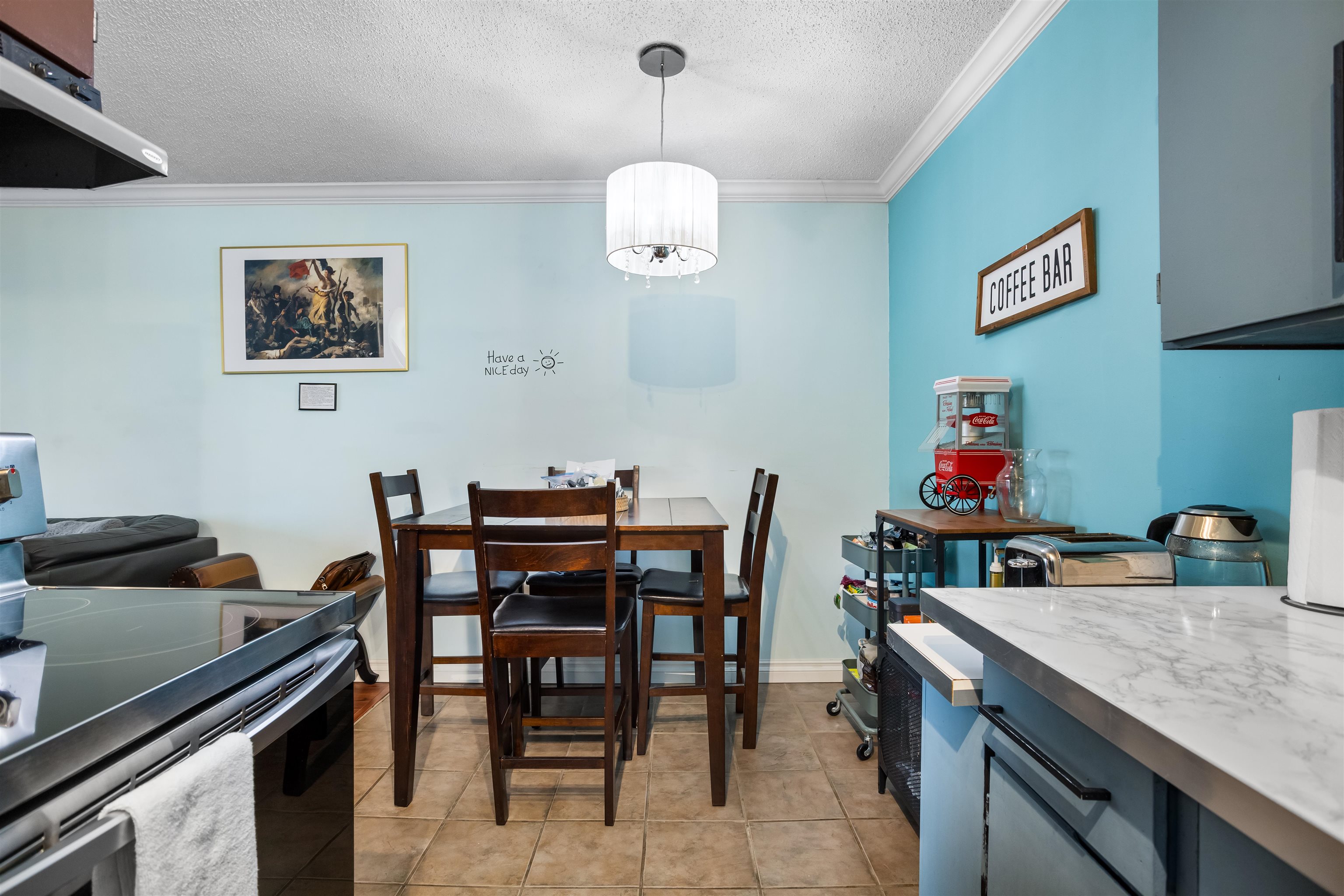 306 315 Tenth Street, Uptown - r2955938 Image