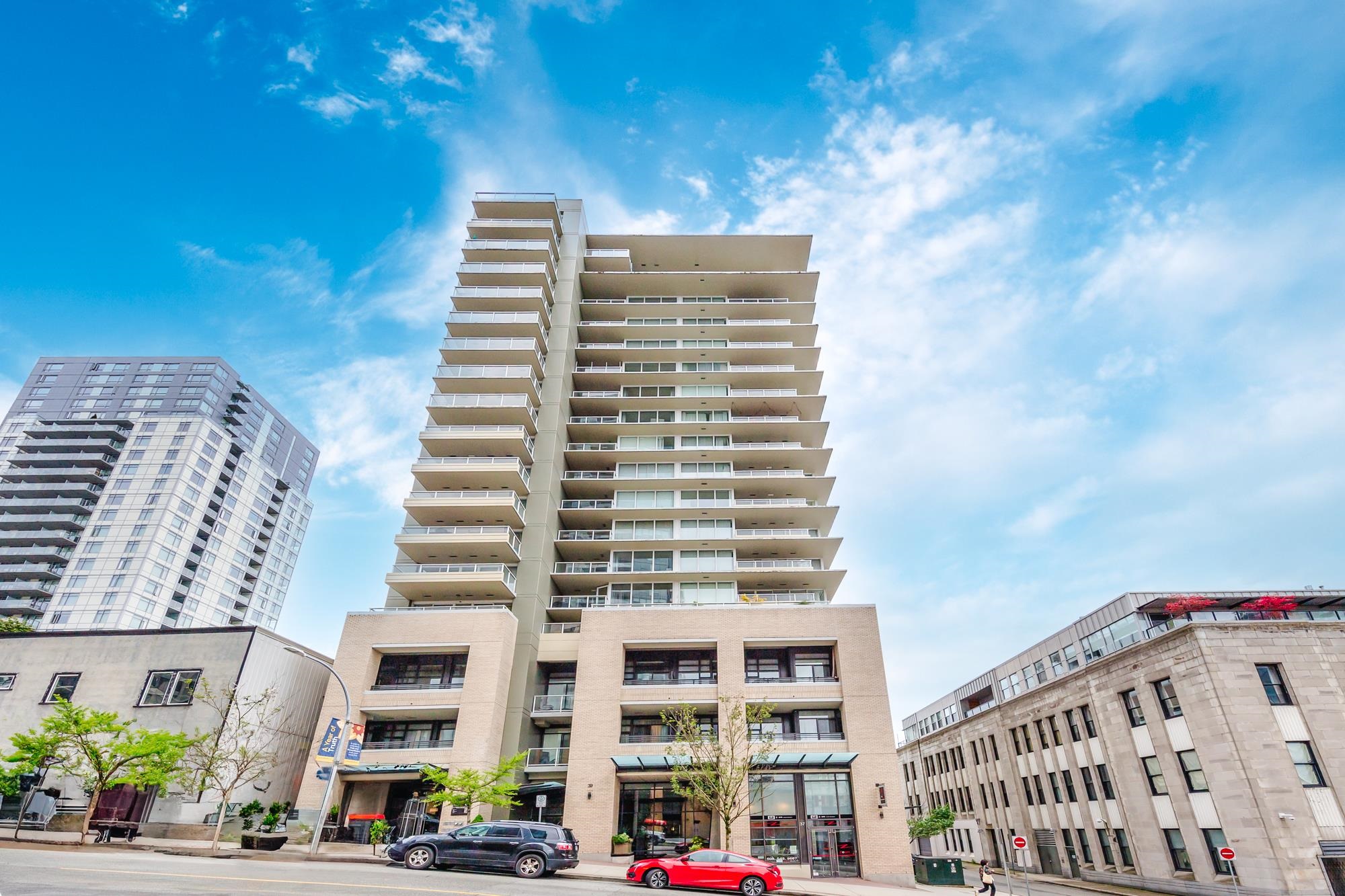 1804 39 Sixth Street, Downtown - r2967793 Image