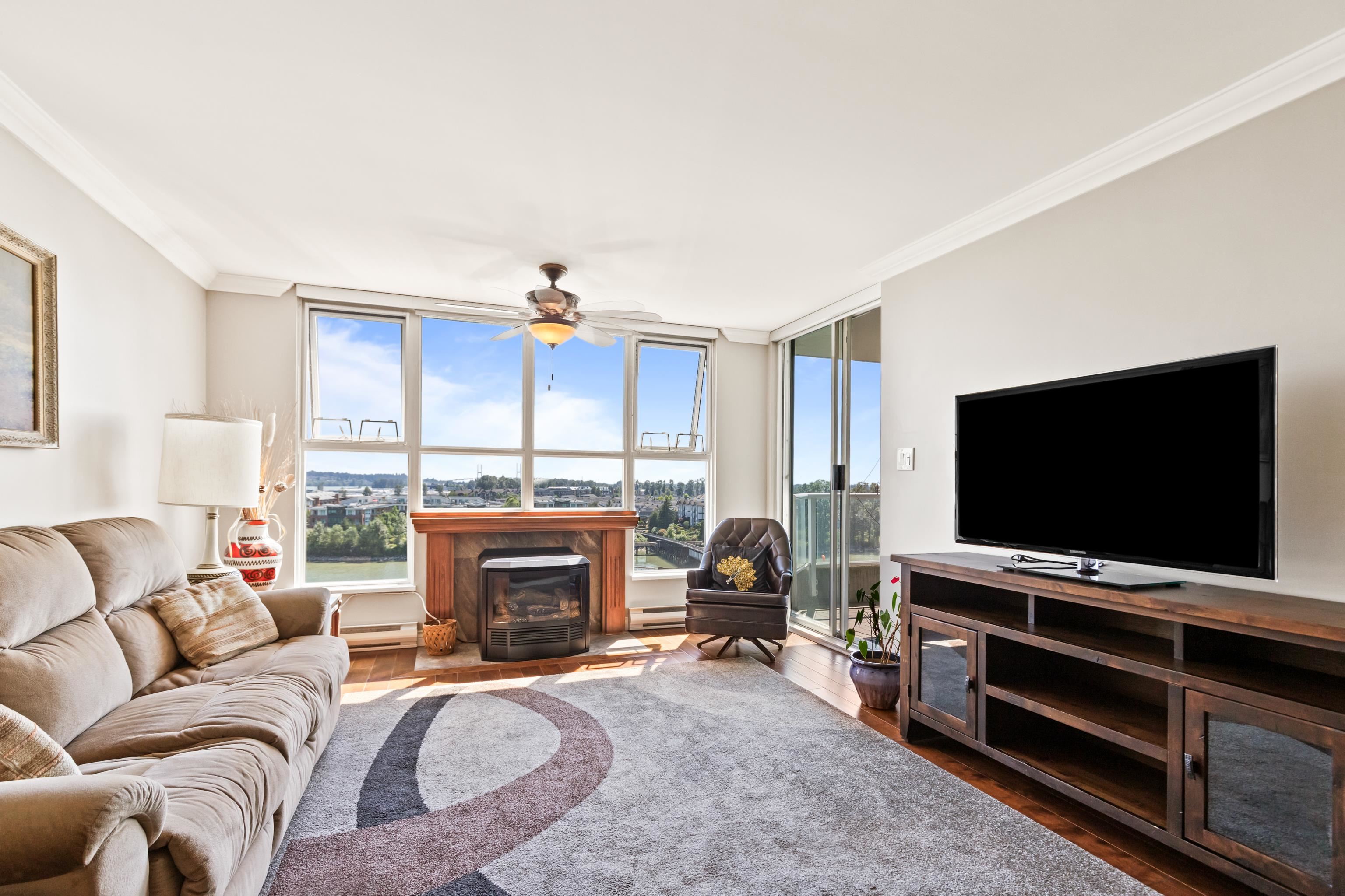 1004 1250 Quayside Drive, Quay - r2907904 Image