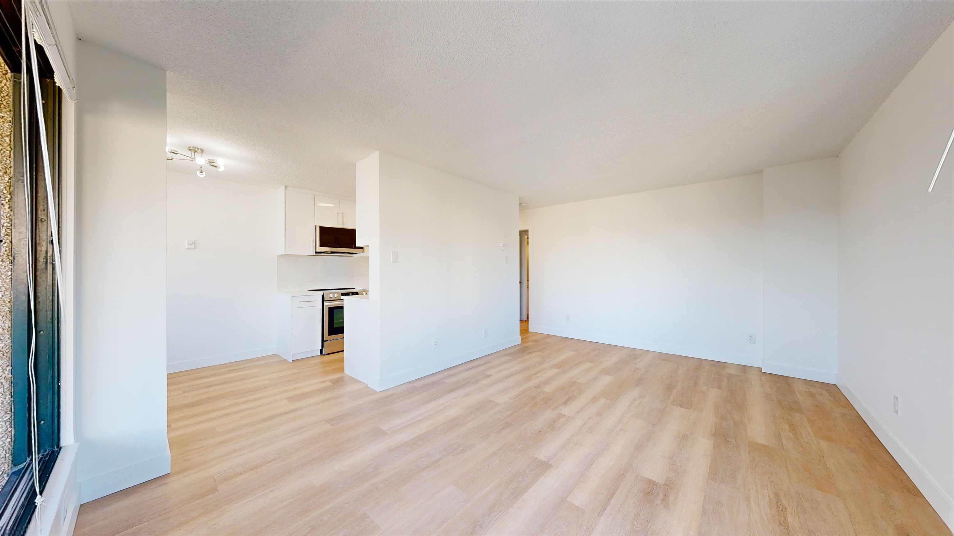 708 1026 Queens Street, Uptown - r2944423 Image