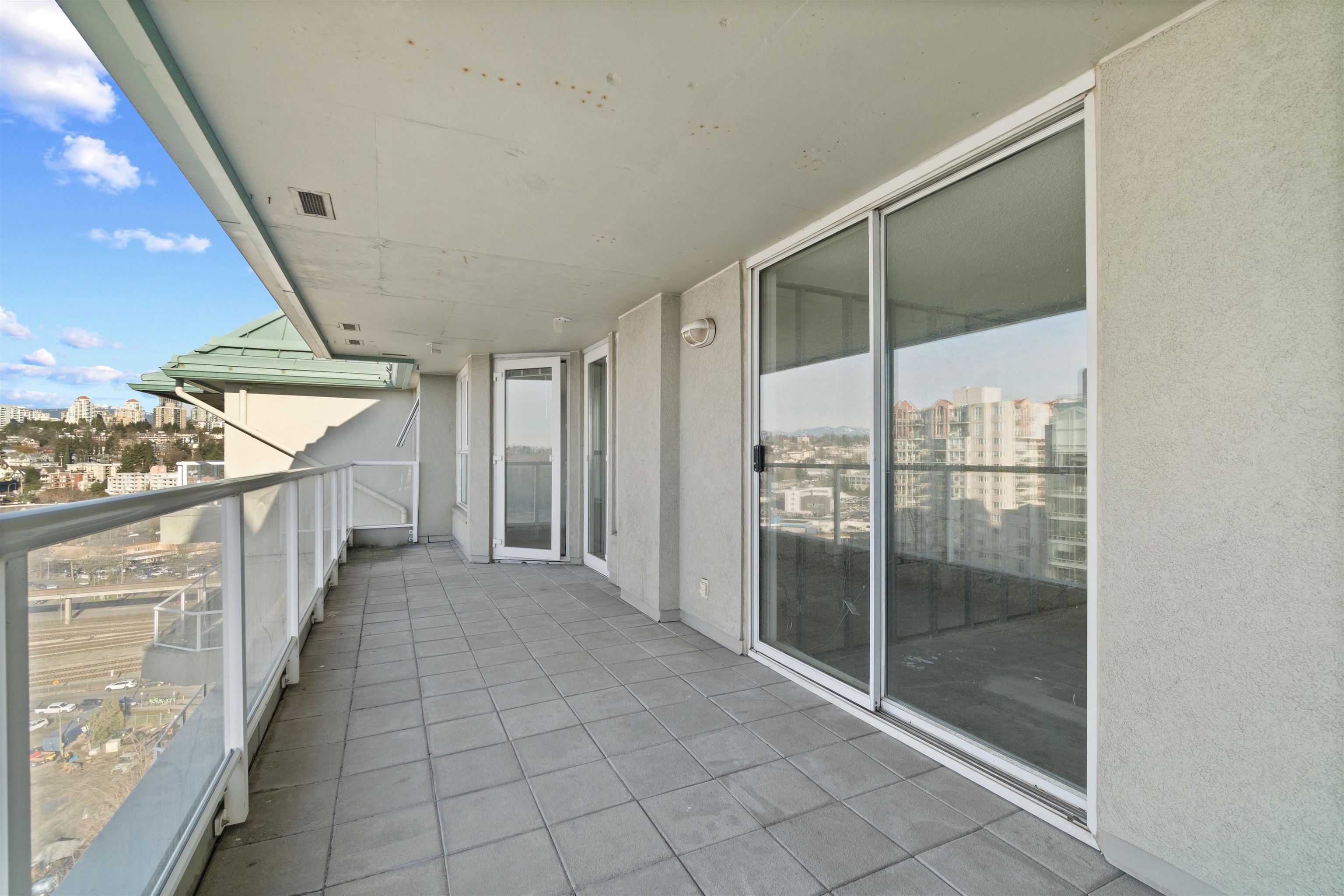 1903 1250 Quayside Drive, Quay - r2959532 Image