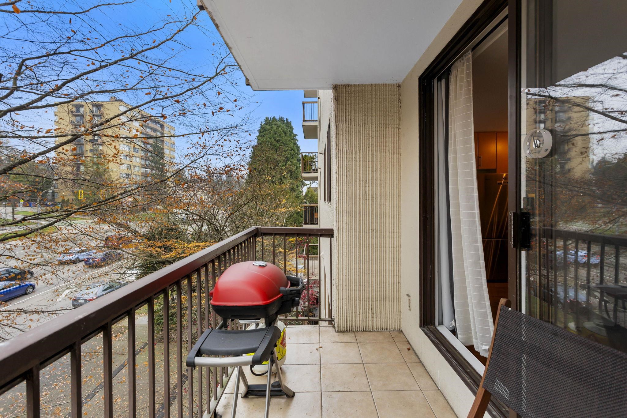 405 320 Royal Avenue, Downtown - r2948803 Image