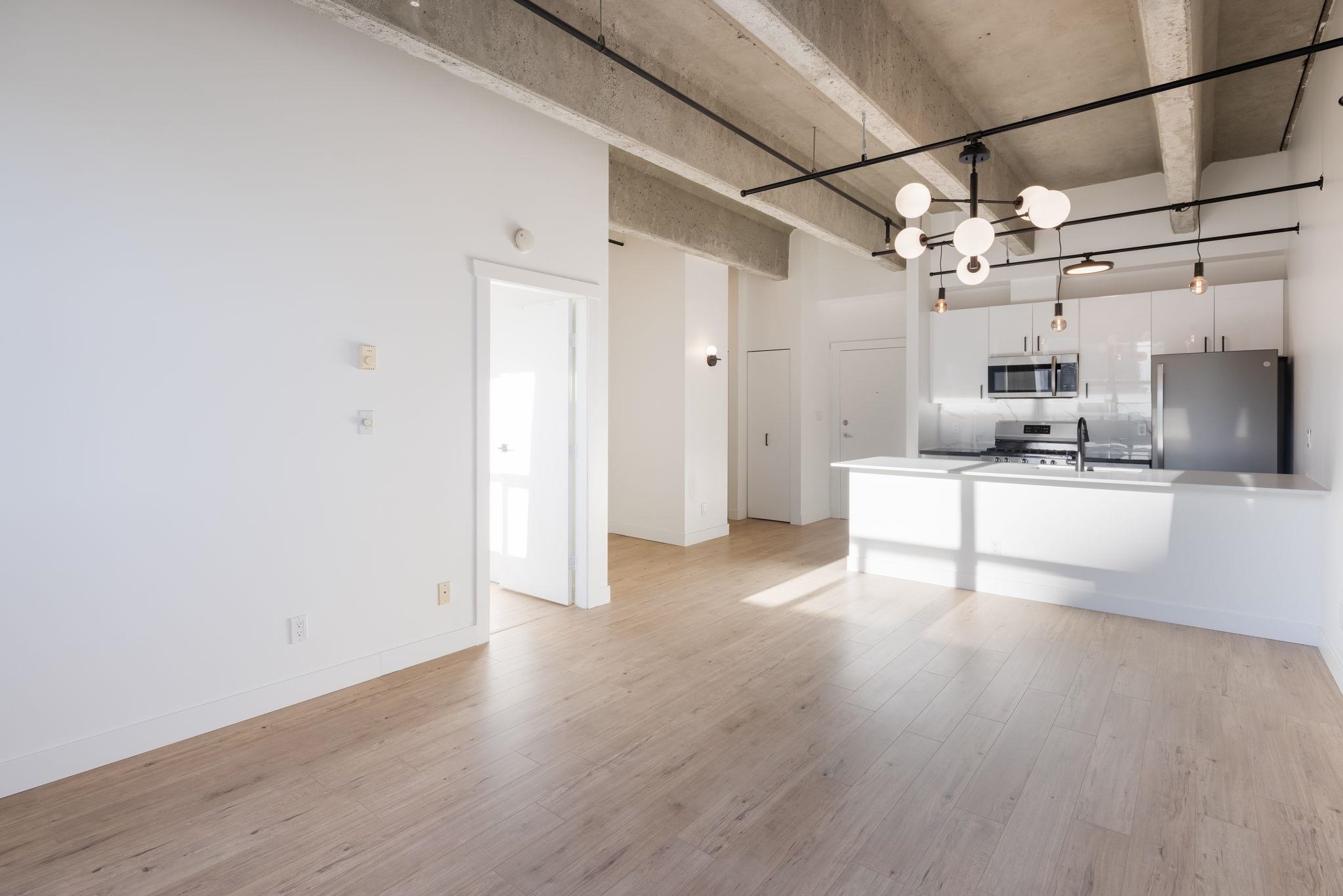 610 615 Belmont Street, Uptown - r2918089 Image