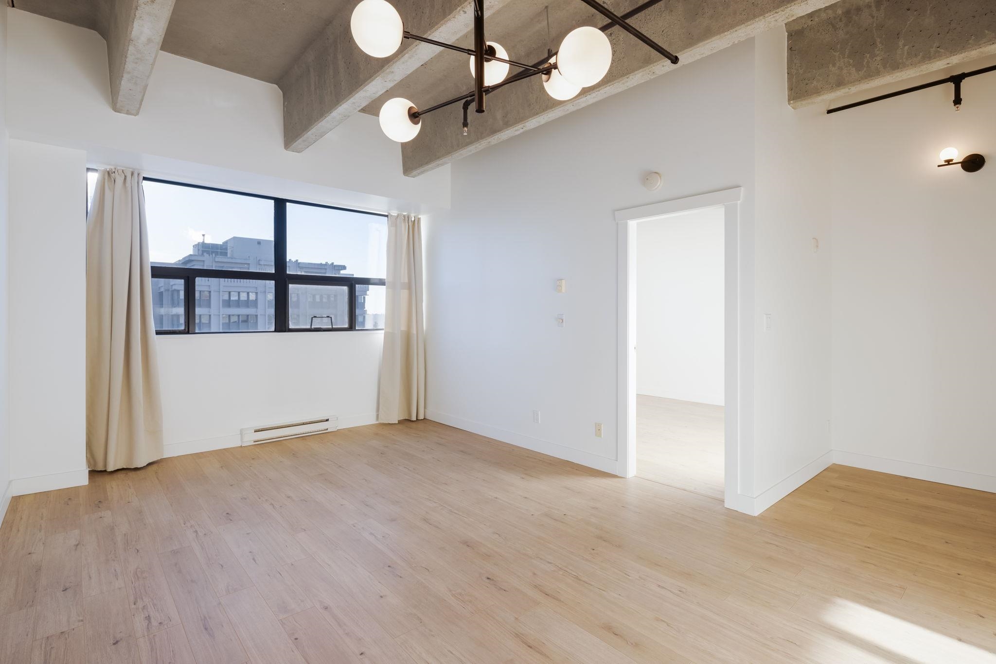 610 615 Belmont Street, Uptown - r2918089 Image