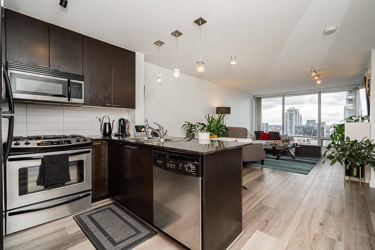 1206 39 Sixth Street, Downtown - r2963827 Image