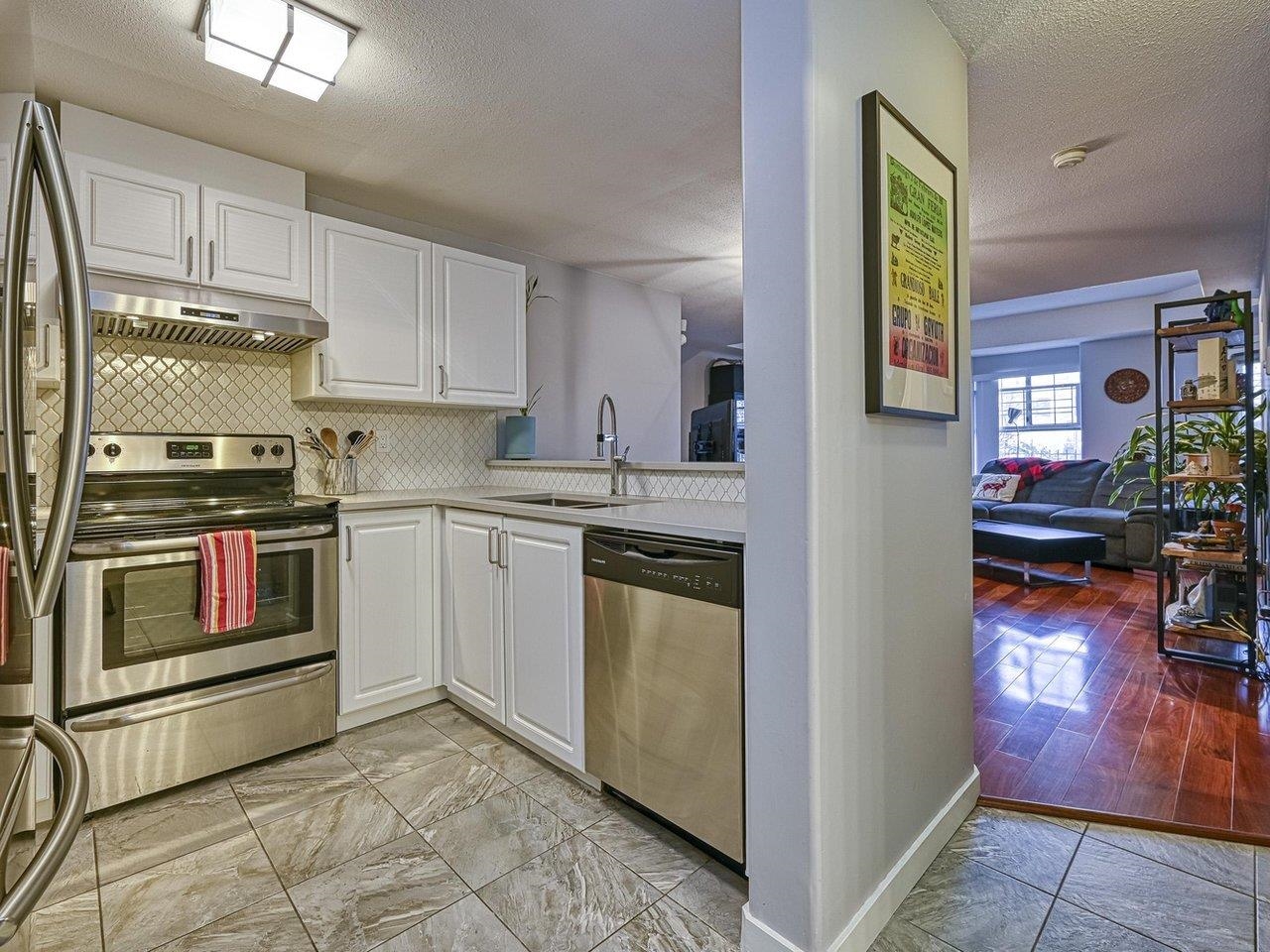 101 215 Twelfth Street, Uptown - r2965160 Image