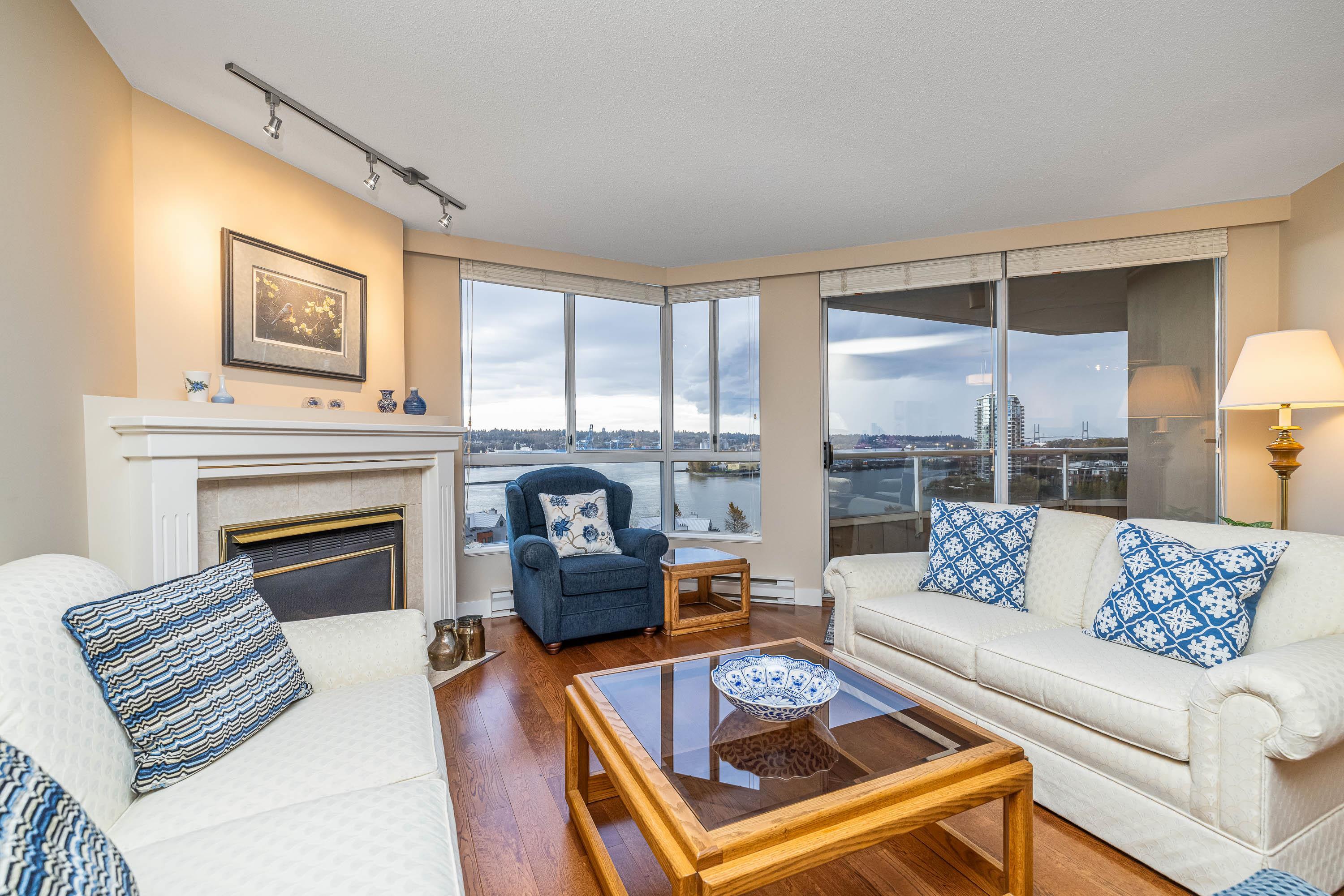 1406 1235 Quayside Drive, Quay - r2936521 Image