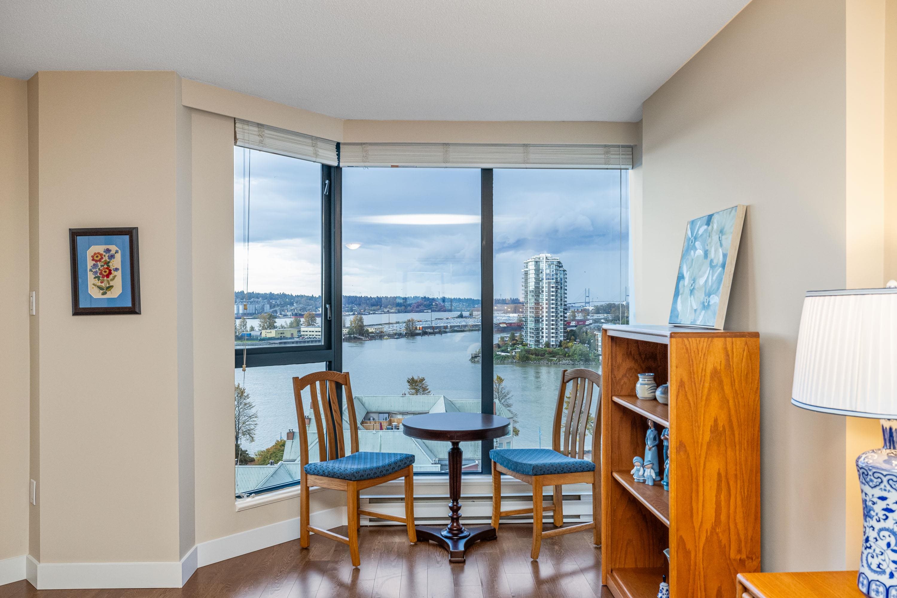 1406 1235 Quayside Drive, Quay - r2936521 Image