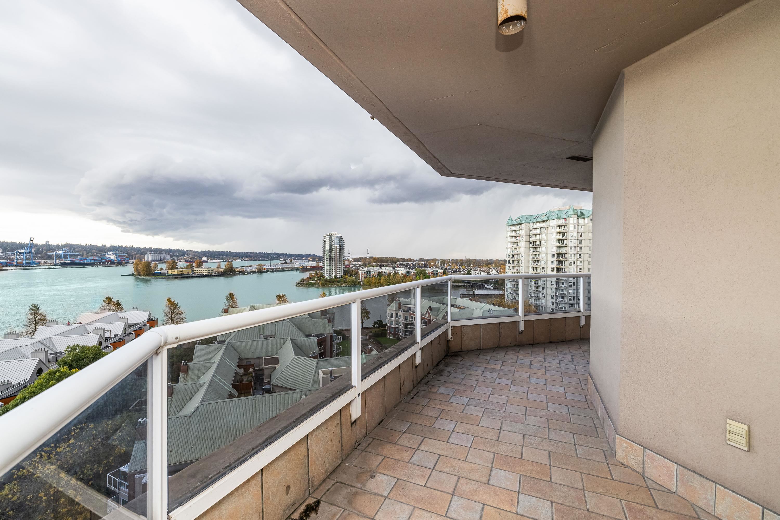 1406 1235 Quayside Drive, Quay - r2936521 Image