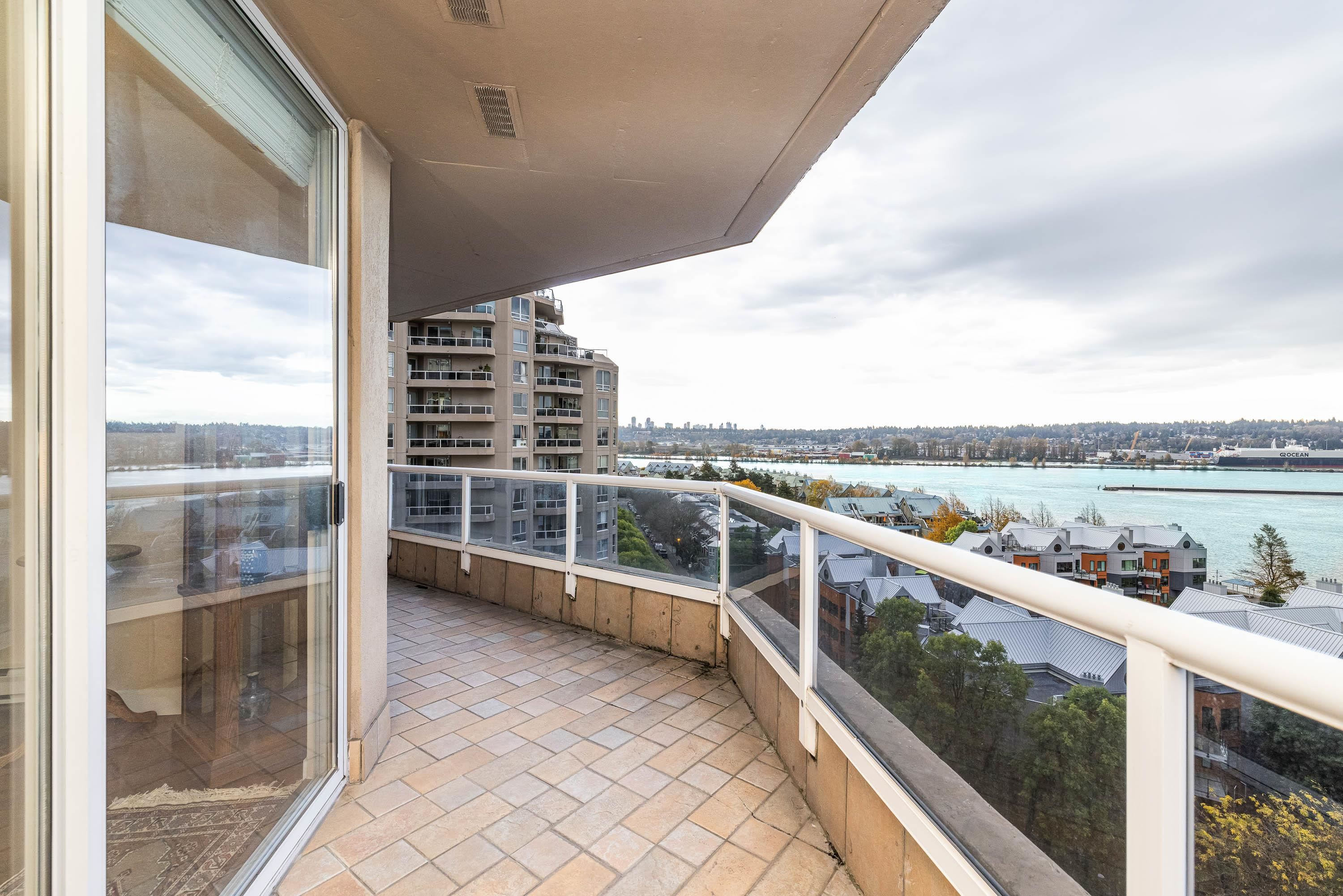 1406 1235 Quayside Drive, Quay - r2936521 Image