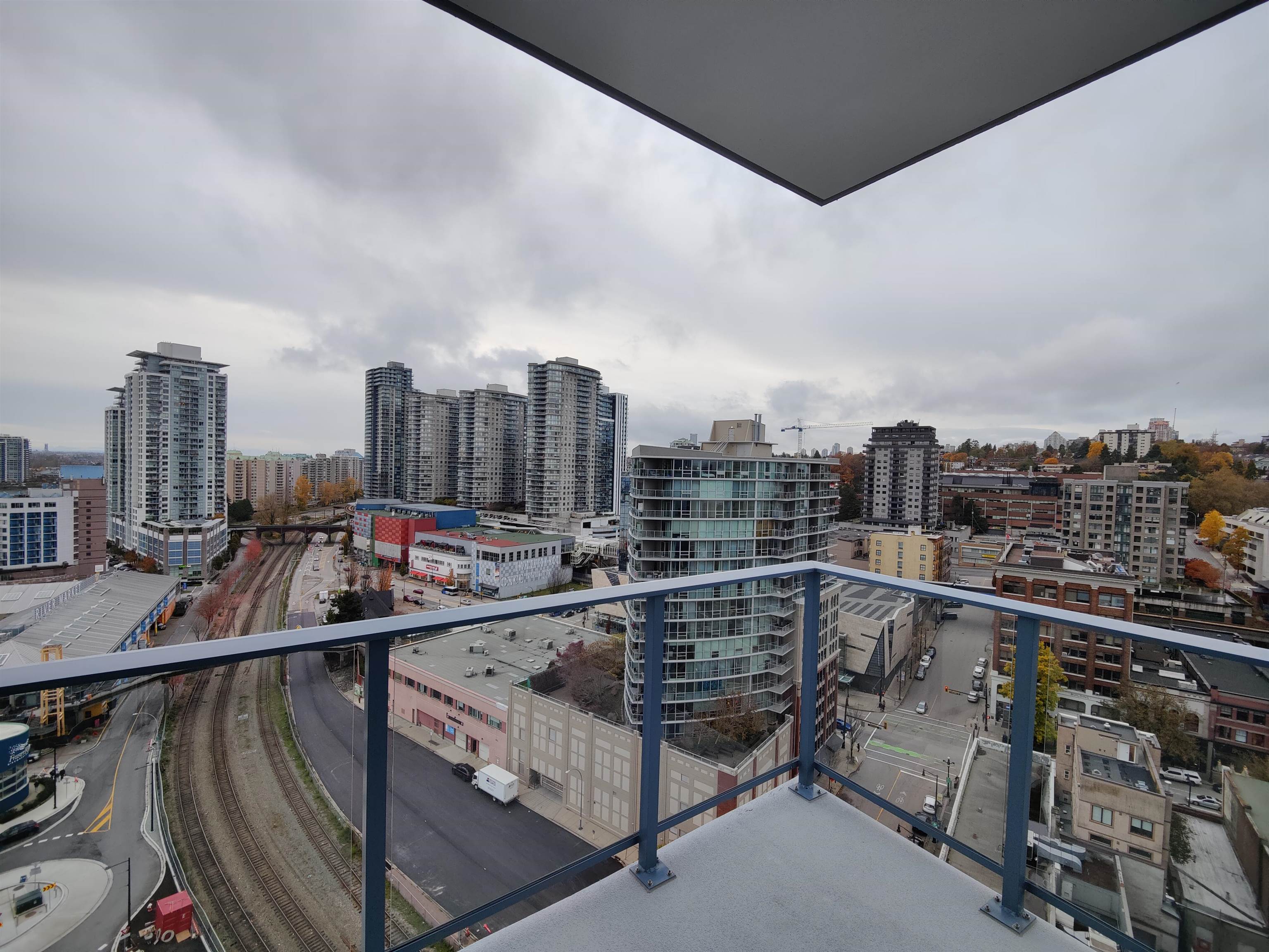 1403 680 Quayside Drive, Quay - r2943811 Image