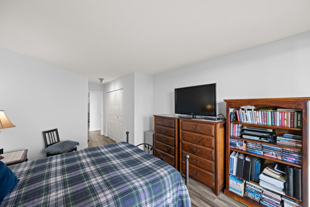 #1401 - 1245 Quayside Dr, Quay - R2926194 Image